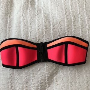 Triangl top in xxsmall